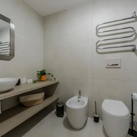Sweett - Luxury Velasca